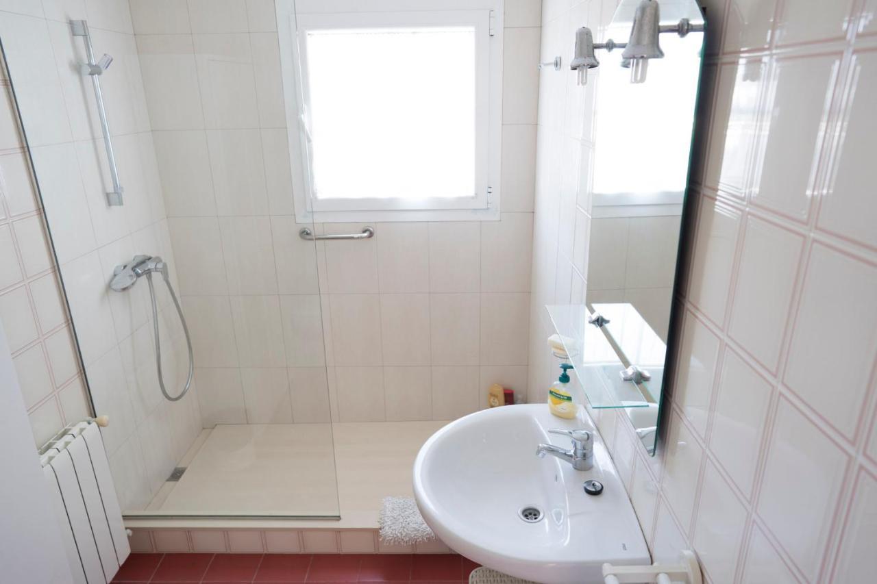 Orquideas Apartment Кала Галдана Екстериор снимка